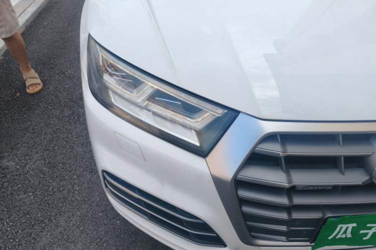 Used Audi Q5L 2018 40 TFSI Prestige Fashion Edition China V Right Front Headlight
