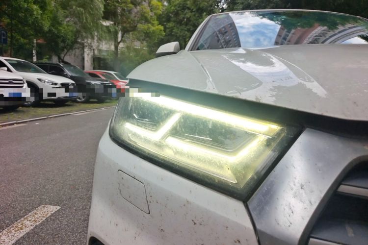 Used Audi Q5L 2018 45 TFSI Prestige Fashion Edition China VI Emission Standard Right Front Headlight