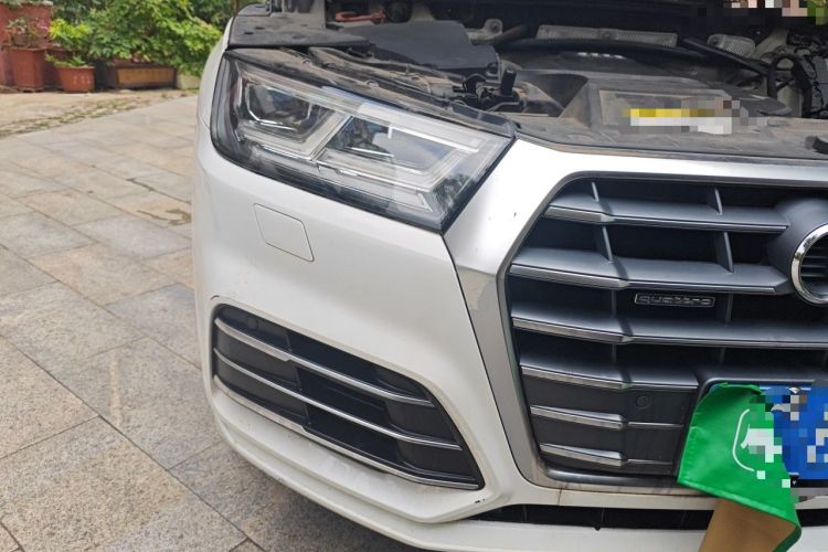 Used Audi Q5L 2018 45 TFSI Prestige Fashion Edition China V Emission Standard Right Front Headlight