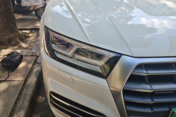 Used Audi Q5L 2018 40 TFSI Prestige Fashion Edition China V Right Front Headlight