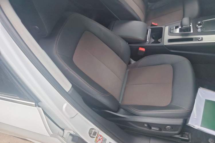 Used Audi Q5L 2018 45 TFSI Prestige Fashion Edition China V Emission Standard Right Front Seat
