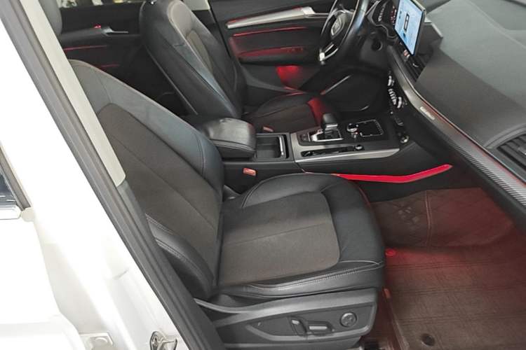 Used Audi Q5L 2018 45 TFSI Prestige Fashion Edition China VI Emission Standard Right Front Seat