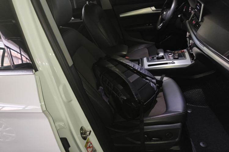 Used Audi Q5L 2018 40 TFSI Prestige Fashion Edition China VI Right Front Seat