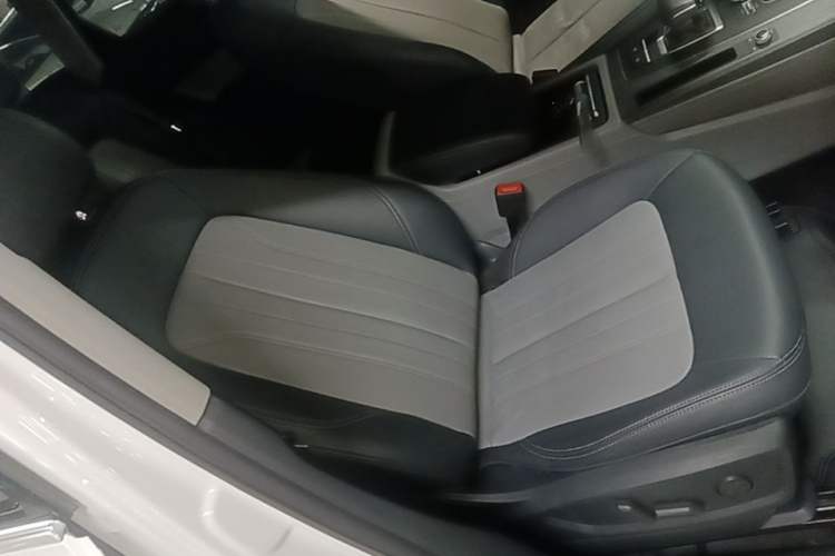 Used Audi Q5L 2018 45 TFSI Prestige Elegant Version China V Right Front Seat