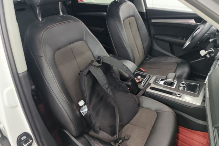 Used Audi Q5L 2018 45 TFSI Prestige Fashion Edition China V Emission Standard Right Front Seat