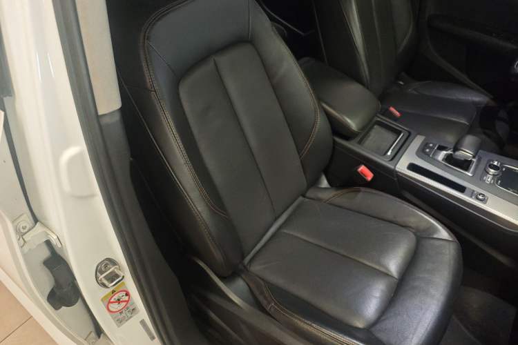 Used Audi Q5L 2018 45 TFSI Prestige Fashion Edition China V Emission Standard Right Front Seat