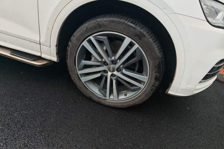 Used Audi Q5L 2018 40 TFSI Prestige Fashion Edition China VI Right Front Wheel Hub
