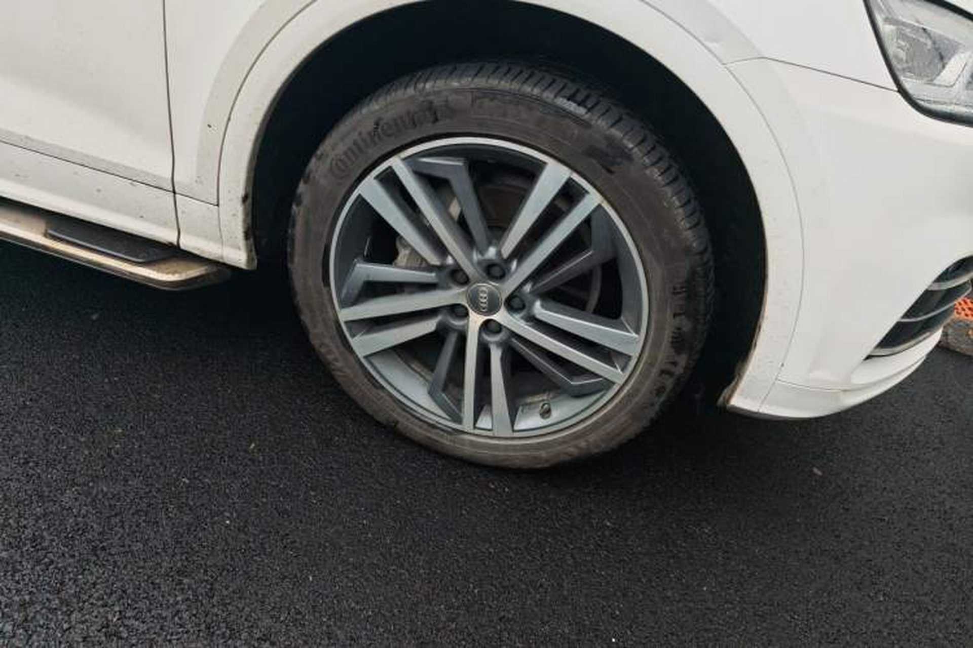 Used Audi Q5L 2018 40 TFSI Prestige Fashion Edition China VI Right Front Wheel Hub