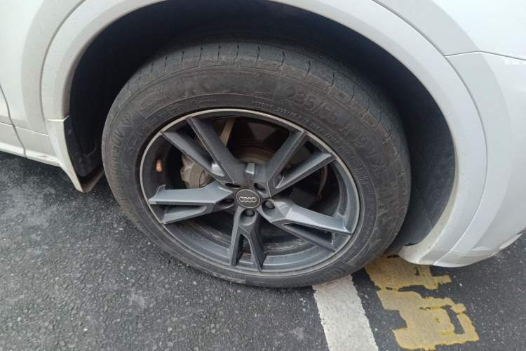 Used Audi Q5L 2018 40 TFSI Prestige Fashion Edition China V Right Front Wheel Hub