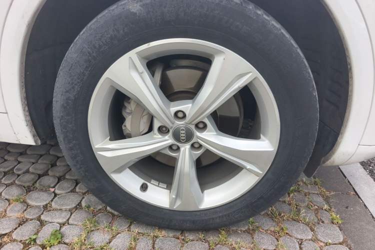 Used Audi Q5L 2018 40 TFSI Prestige Fashion Edition China V Right Front Wheel Hub