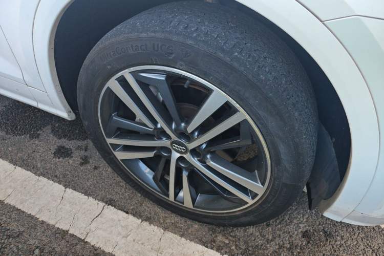 Used Audi Q5L 2018 40 TFSI Prestige Edition China V Right Front Wheel Hub