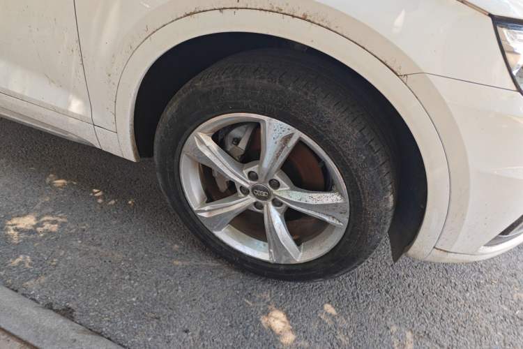 Used Audi Q5L 2018 40 TFSI Prestige Edition China V Right Front Wheel Hub