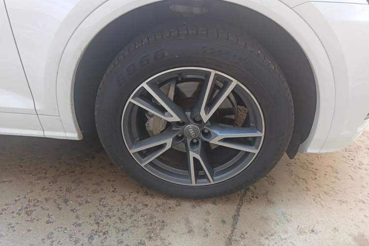 Used Audi Q5L 2018 45 TFSI Prestige Fashion Edition China VI Emission Standard Right Front Wheel Hub