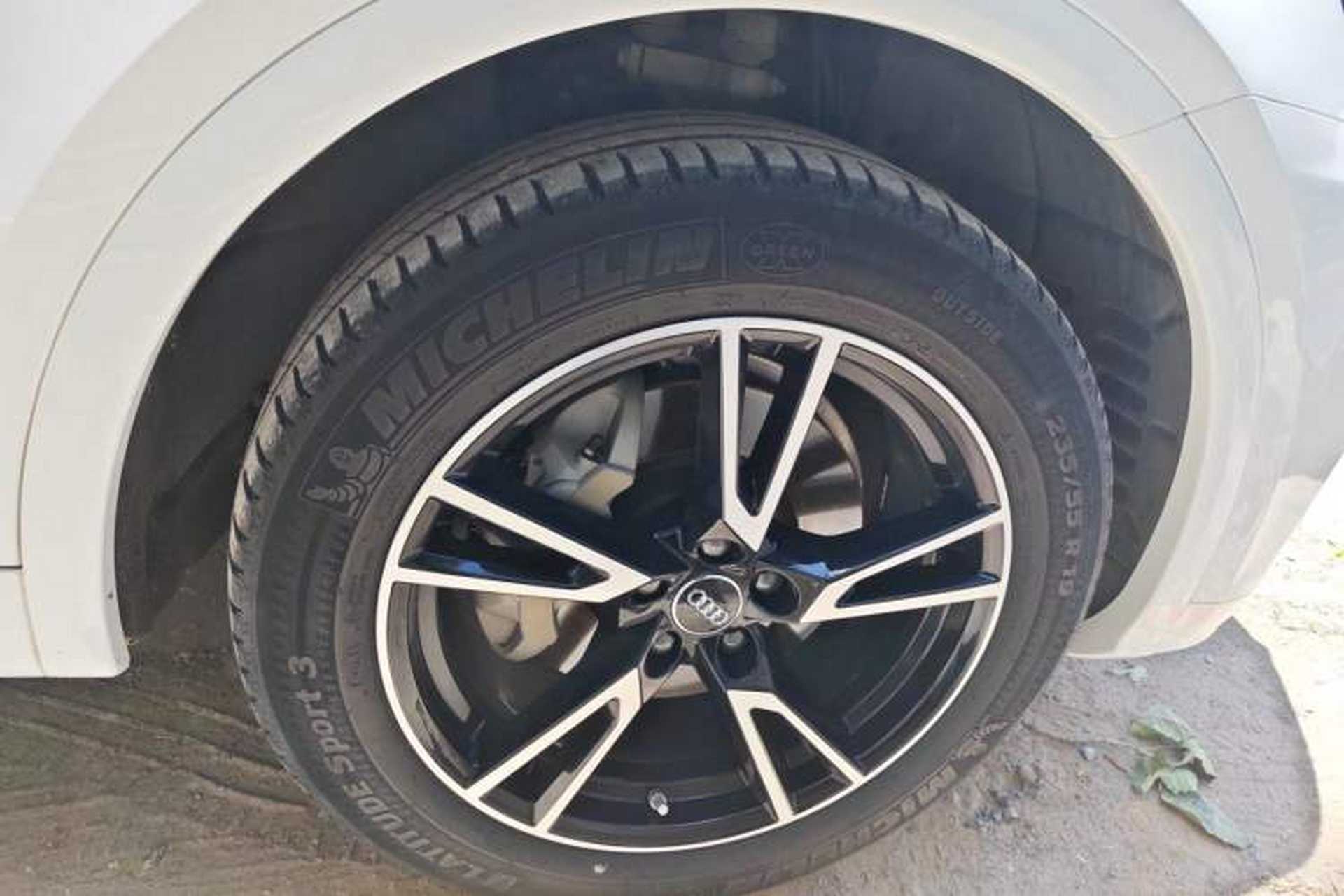 Used Audi Q5L 2018 40 TFSI Prestige Edition China V Right Front Wheel Hub