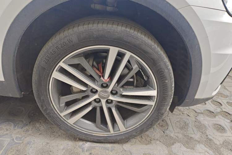 Used Audi Q5L 2018 45 TFSI Prestige Elegant Version China V Right Front Wheel Hub
