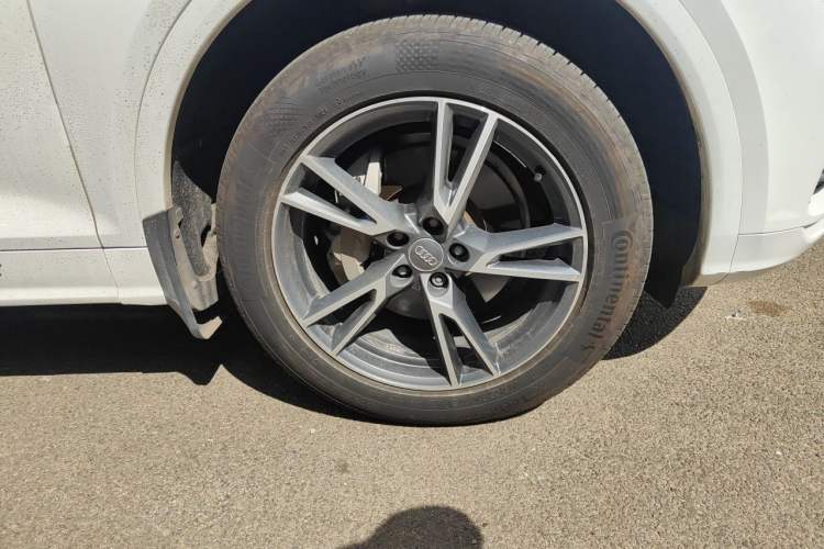 Used Audi Q5L 2018 40 TFSI Prestige Fashion Edition China V Right Front Wheel Hub