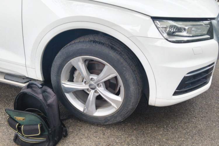 Used Audi Q5L 2018 40 TFSI Prestige Edition China V Right Front Wheel Hub