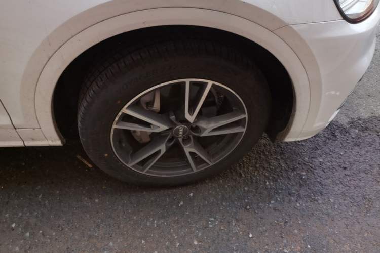 Used Audi Q5L 2018 40 TFSI Prestige Fashion Edition China V Right Front Wheel Hub