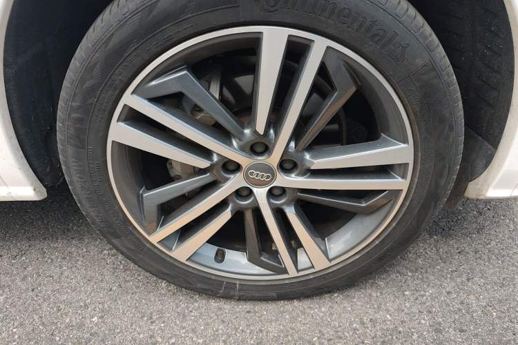 Used Audi Q5L 2018 45 TFSI Prestige Sport China V Right Front Wheel Hub