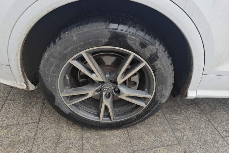 Used Audi Q5L 2018 40 TFSI Prestige Fashion Edition China V Right Rear Wheel Hub