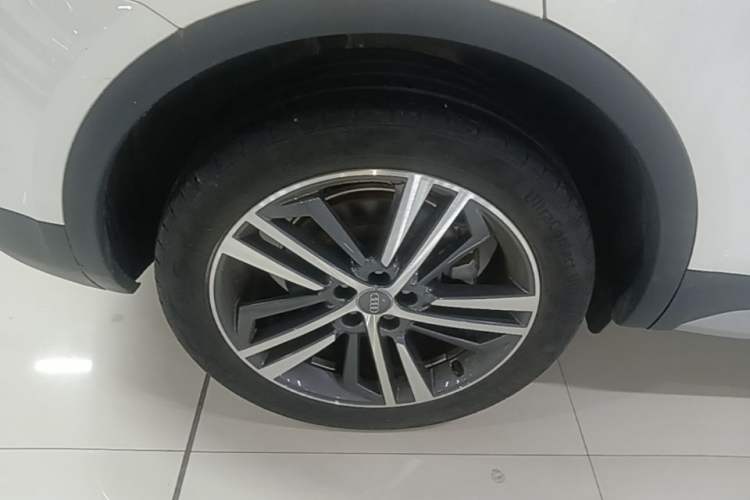 Used Audi Q5L 2018 45 TFSI Prestige Elegant Version China V Right Rear Wheel Hub