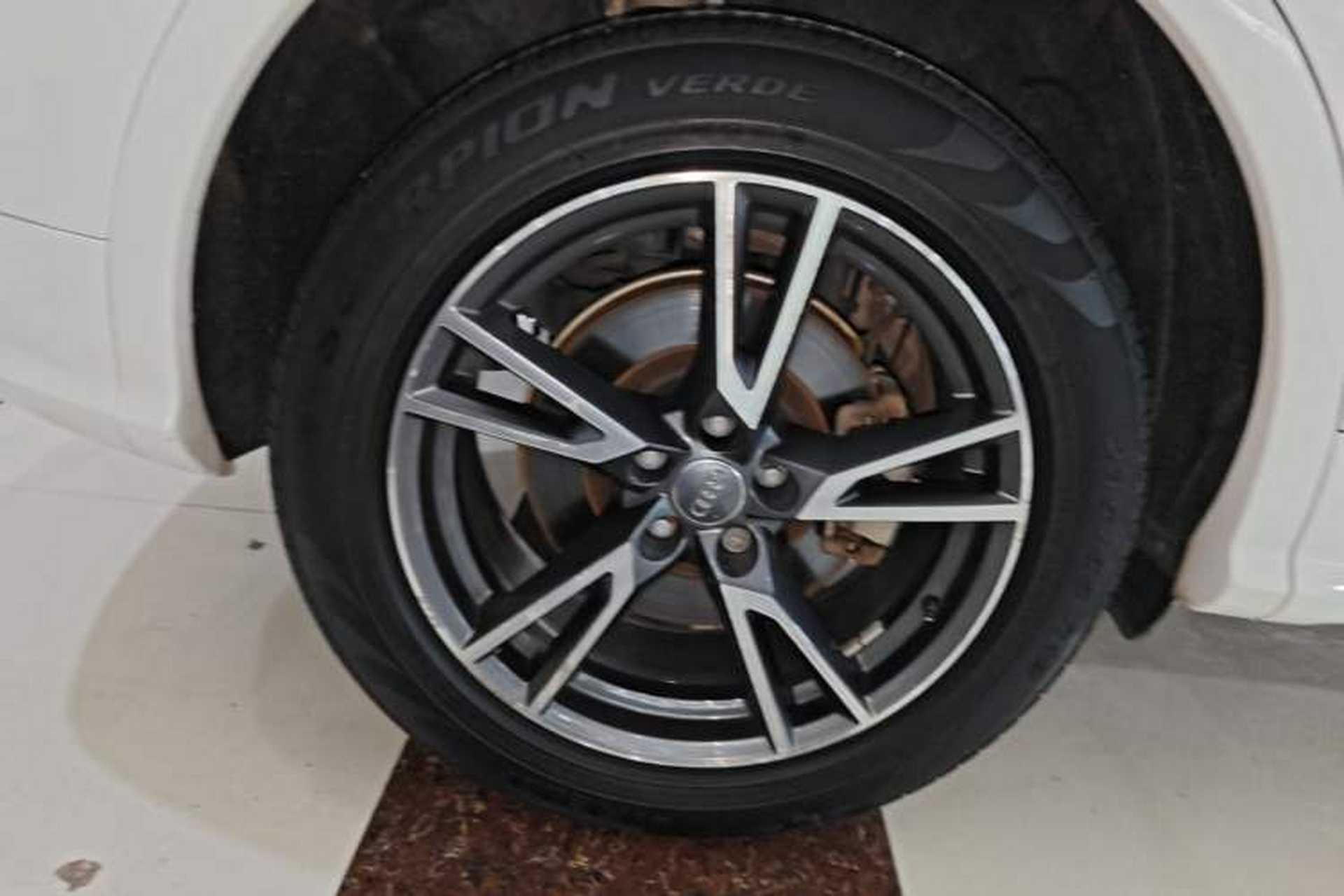 Used Audi Q5L 2018 40 TFSI Prestige Fashion Edition China V Right Rear Wheel Hub