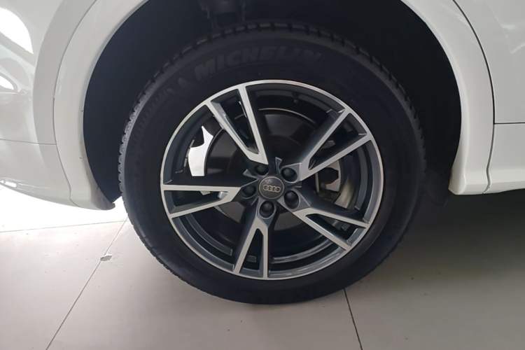 Used Audi Q5L 2018 45 TFSI Prestige Fashion Edition China VI Emission Standard Right Rear Wheel Hub