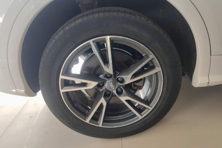 Used Audi Q5L 2018 40 TFSI Prestige Fashion Edition China V Right Rear Wheel Hub