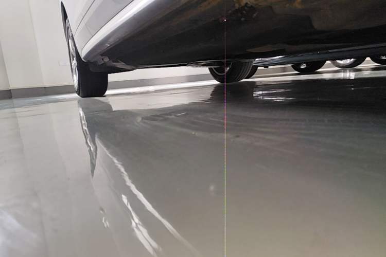 Used Audi Q5L 2018 40 TFSI Prestige Edition China VI Emission Standard Right Side Sill