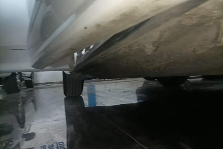 Used Audi Q5L 2018 45 TFSI Prestige Fashion Edition China V Emission Standard Right Side Sill