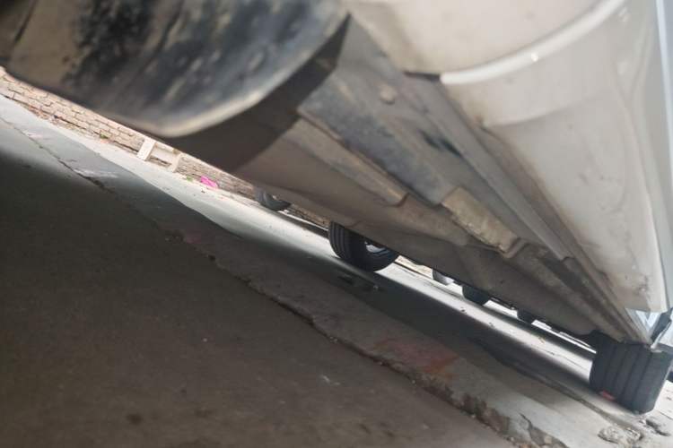 Used Audi Q5L 2018 45 TFSI Prestige Fashion Edition China V Emission Standard Right Side Sill