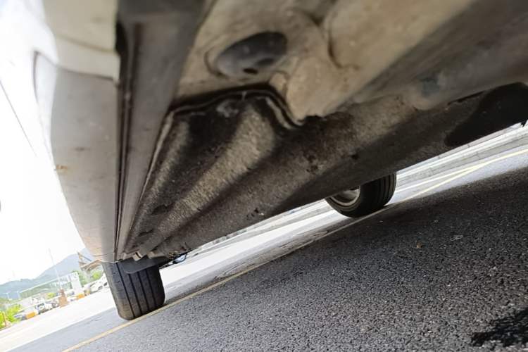 Used Audi Q5L 2018 40 TFSI Prestige Edition China V Right Side Sill