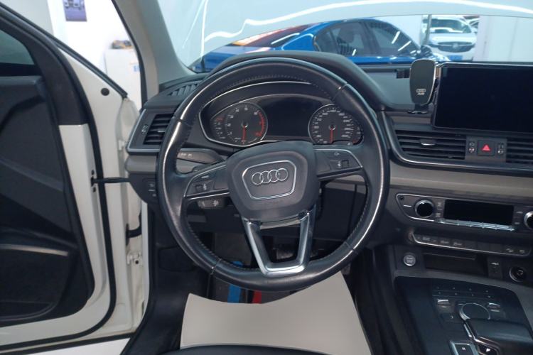 Used Audi Q5L 2018 40 TFSI Prestige Edition China V Steering Wheel