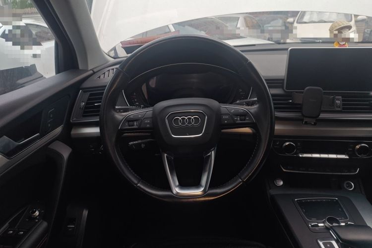 Used Audi Q5L 2018 40 TFSI Prestige Fashion Edition China V Steering Wheel