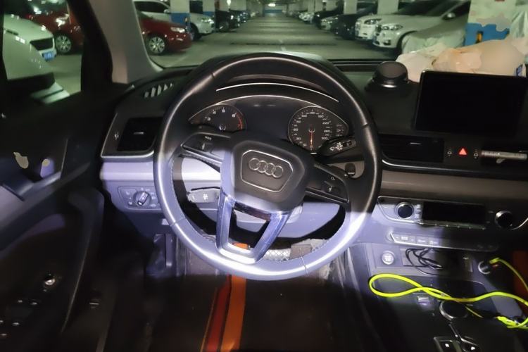 Used Audi Q5L 2018 40 TFSI Prestige Edition China V Steering Wheel