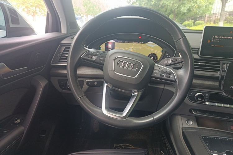 Used Audi Q5L 2018 45 TFSI Prestige Elegant Version China V Steering Wheel