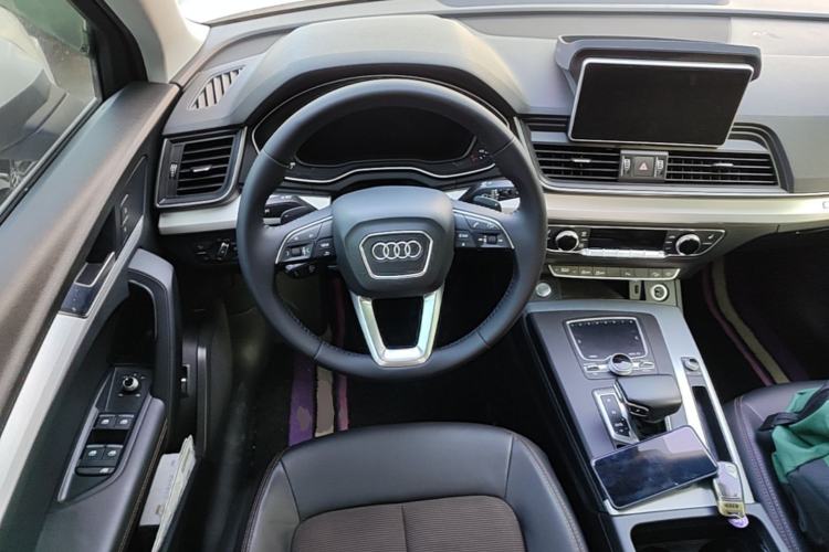 Used Audi Q5L 2018 40 TFSI Prestige Fashion Edition China V Steering Wheel
