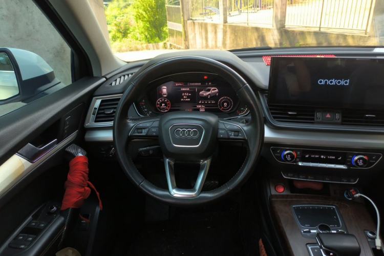 Used Audi Q5L 2018 40 TFSI Prestige Fashion Edition China V Steering Wheel
