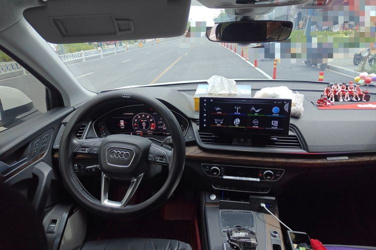 Used Audi Q5L 2018 45 TFSI Prestige Fashion Edition China VI Emission Standard Steering Wheel