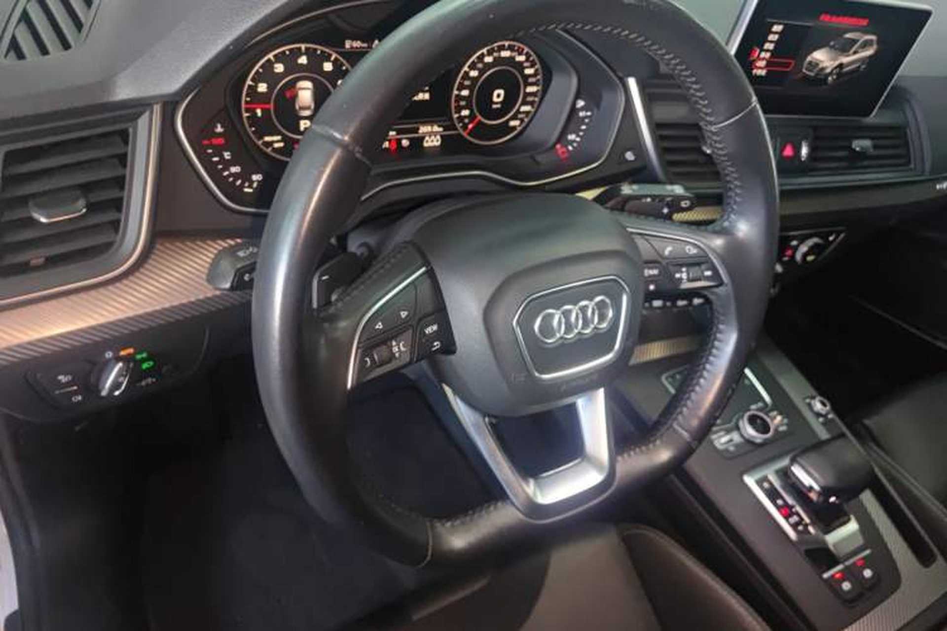 Used Audi Q5L 2018 45 TFSI Prestige Sport China V Steering Wheel