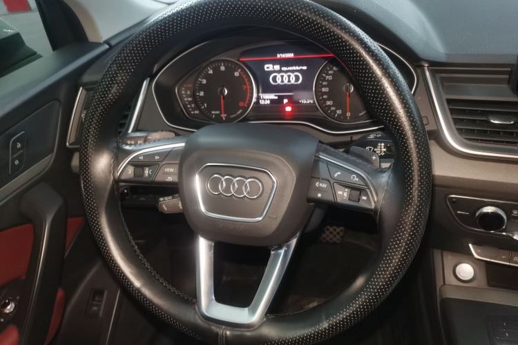 Used Audi Q5L 2018 40 TFSI Prestige Edition China V Steering Wheel