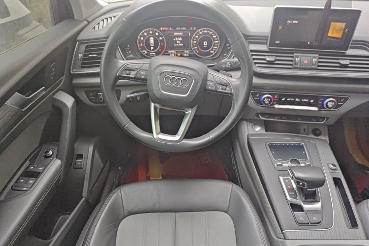 Used Audi Q5L 2018 45 TFSI Prestige Elegant Version China V Steering Wheel