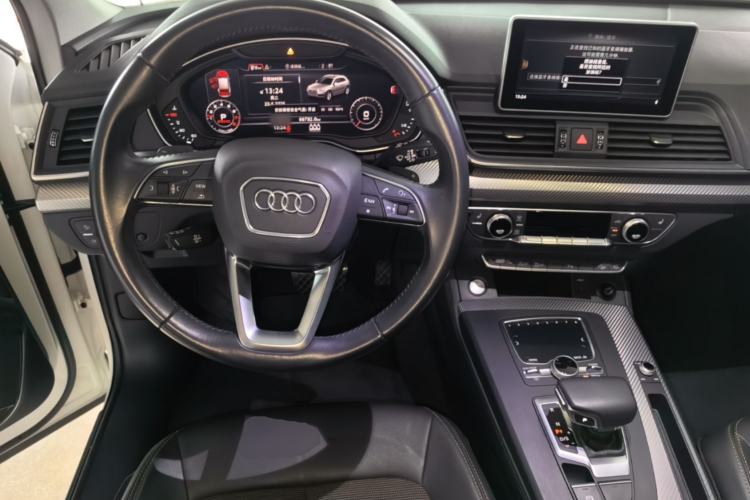 Used Audi Q5L 2018 45 TFSI Prestige Fashion Edition China VI Emission Standard Steering Wheel