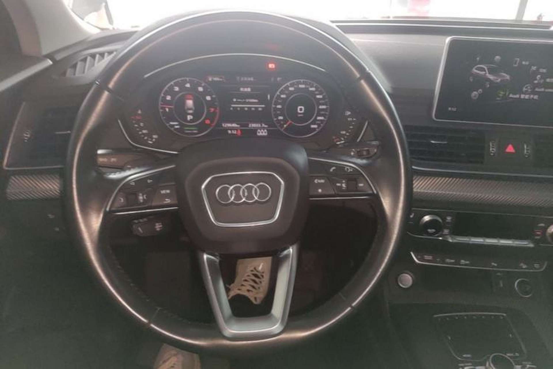 Used Audi Q5L 2018 45 TFSI Prestige Fashion Edition China V Emission Standard Steering Wheel