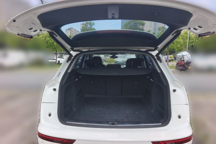 Used Audi Q5L 2018 40 TFSI Prestige Fashion Edition China V Trunk