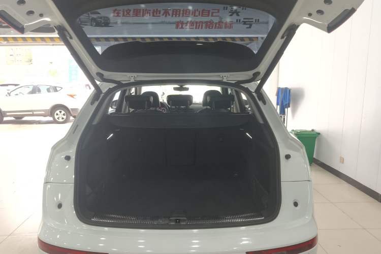 Used Audi Q5L 2018 40 TFSI Prestige Fashion Edition China V Trunk
