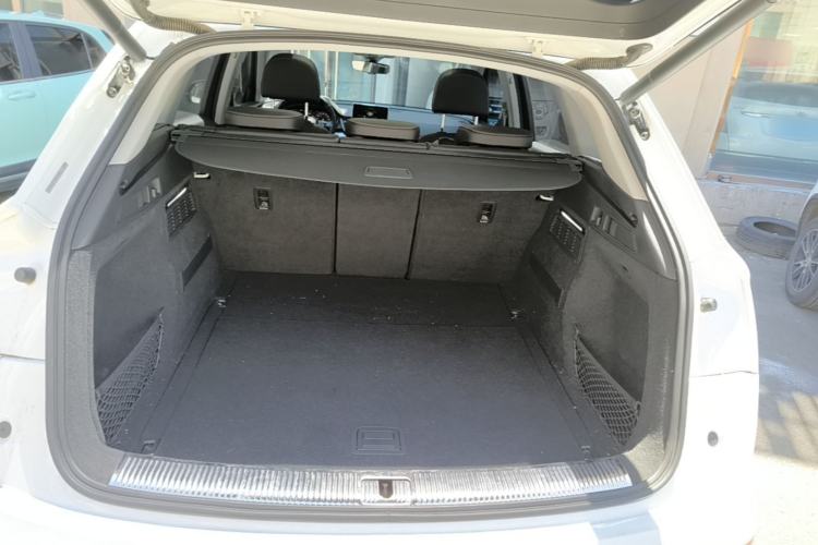 Used Audi Q5L 2018 40 TFSI Prestige Fashion Edition China V Trunk