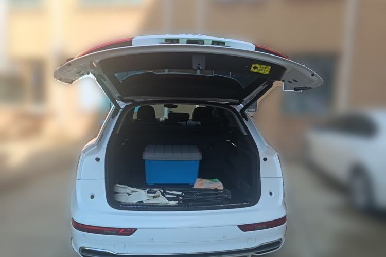Used Audi Q5L 2018 45 TFSI Prestige Fashion Edition China VI Emission Standard Trunk