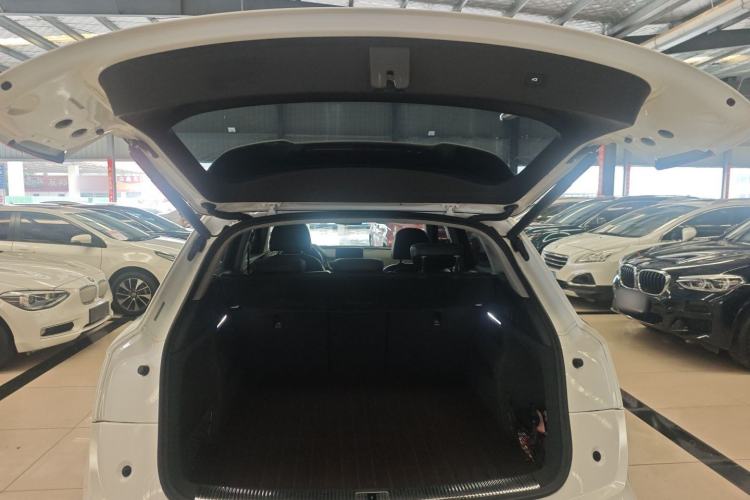 Used Audi Q5L 2018 45 TFSI Prestige Fashion Edition China V Emission Standard Trunk