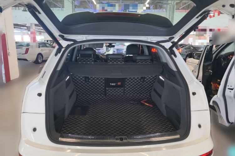 Used Audi Q5L 2018 40 TFSI Prestige Fashion Edition China VI Trunk